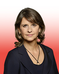 Porträt von Dr. Regina Klakow-Franck, Fachärztin für Gynäkologie und Expertin für Qualitätssicherung im Gesundheitswesen